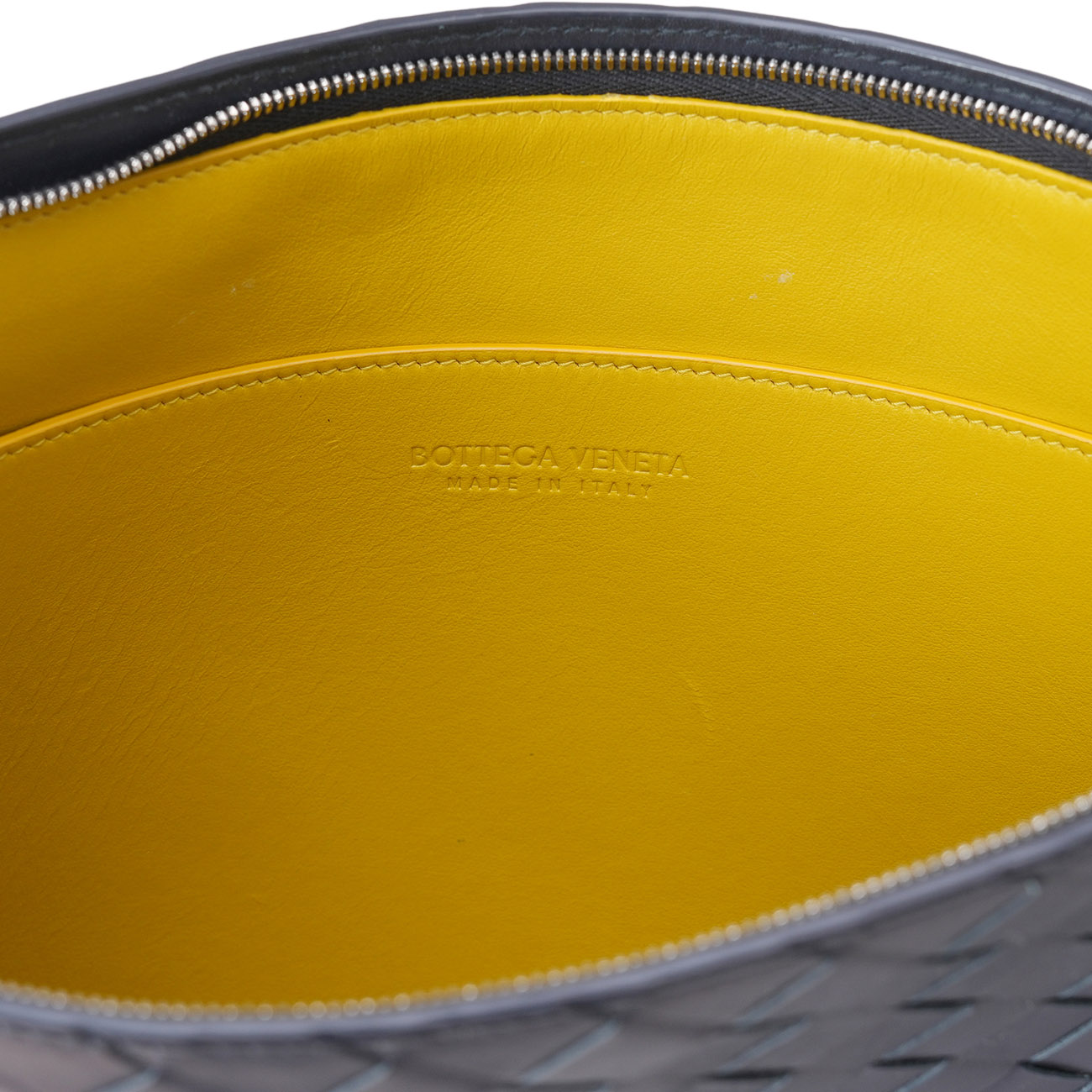 BOTTEGA VENETA(USED)보테가베테타 인트레치아토 클러치